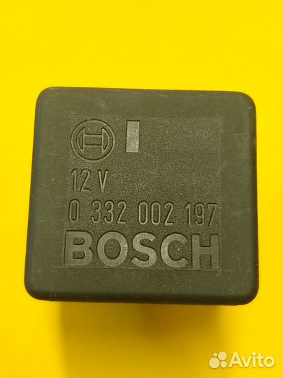 Реле (черная) Mercedes-Benz W140 A0015426519