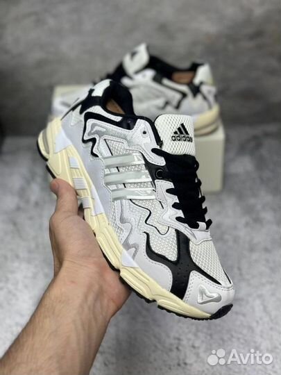 Кроссовки мужские Adidas Bad Bunny