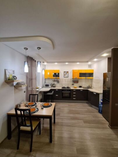 2-к. квартира, 60 м², 8/10 эт.