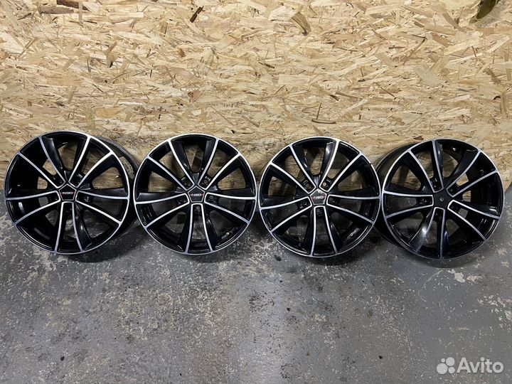 Диски литые R17 5/114.3