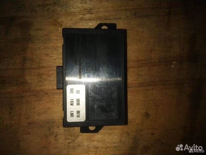 Блок управления Audi A8 D2/4D 1998 4B0953234