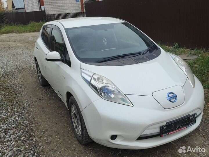 Nissan Leaf AT, 2013, 201 000 км