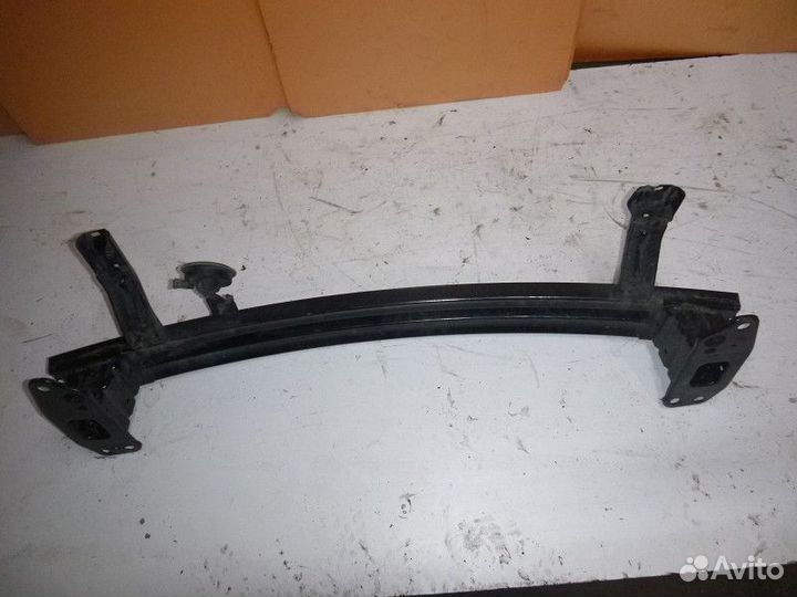 Усилитель переднего бампера hyundai solaris 2017