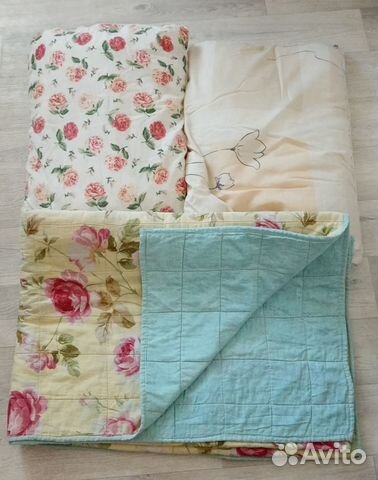 Подушки, одеяло стеганое