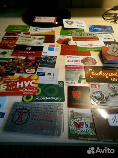 Коллекция пластиковых карт