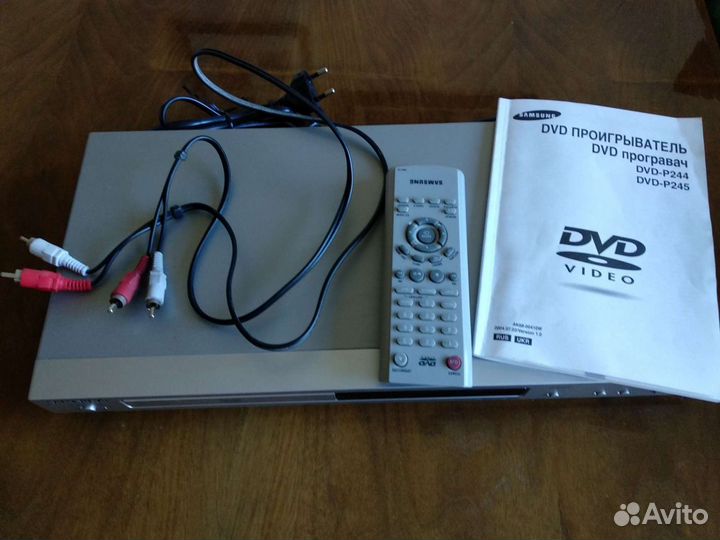 DVD проигрыватель Samsung DVD-P245