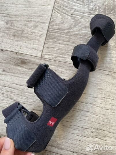 Шина для запястья