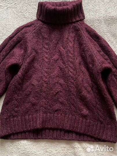 Свитер женский