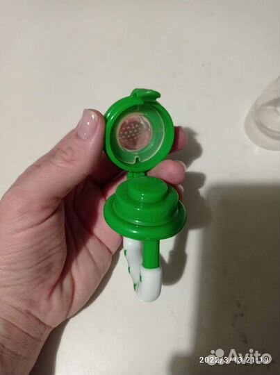 Ниблер с силиконовой соской