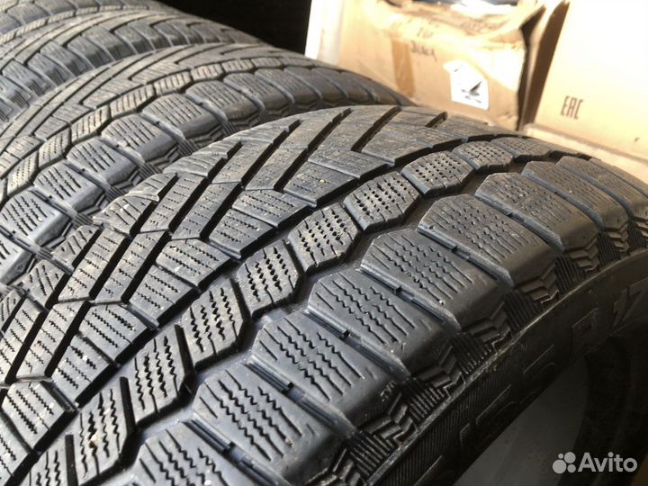 Continental ContiCrossContact Viking 235/55 R17