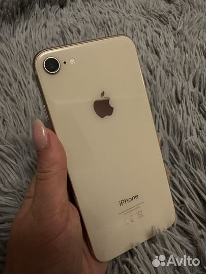 iPhone 8, 64 ГБ