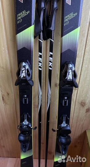 Горные лыжи с ботинками Fischer F17