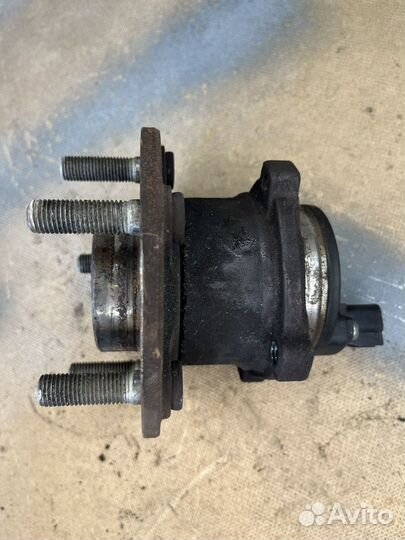 Ступица задняя подшипник ford focus 2