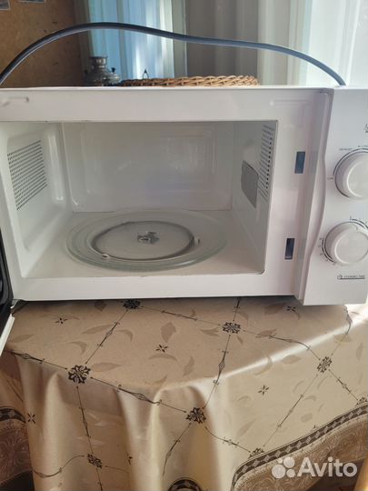 Микроволновая печь Candy
