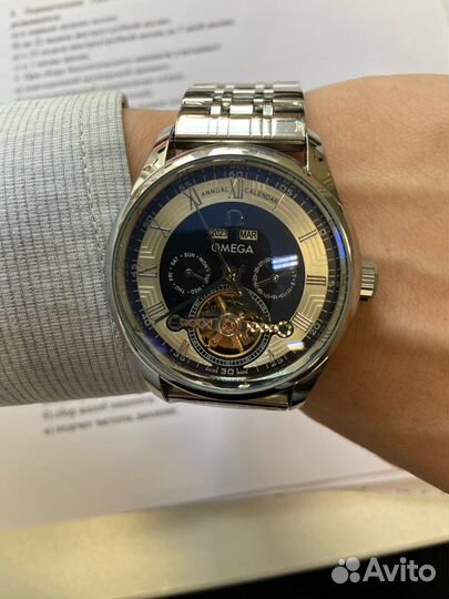 Механические часы Omega