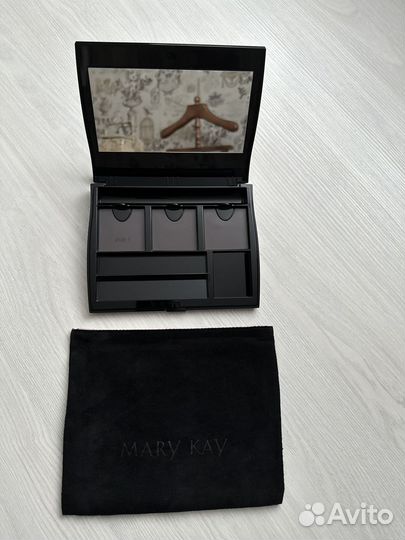 Большой Футляр с Чехлом Mary Kay