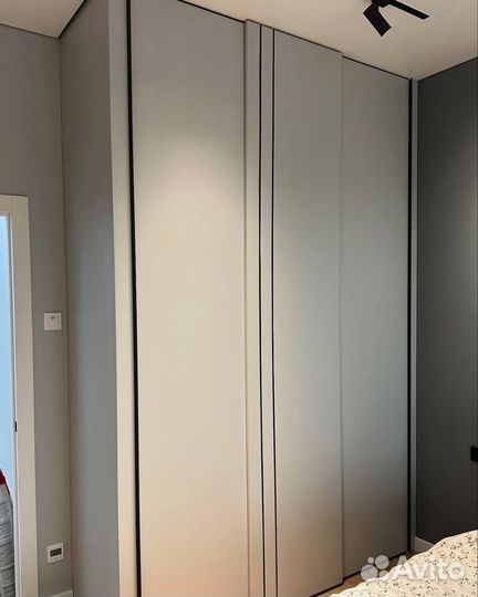 Шкаф купе современный