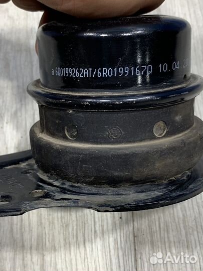 Опора двигателя двс Кронштейн Volkswagen polo 5 Пр