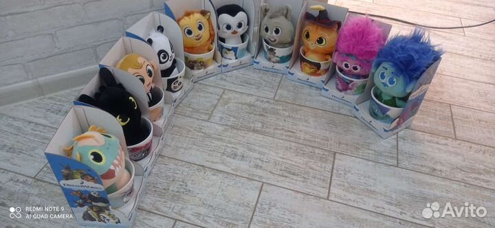 Игрушка в кружке