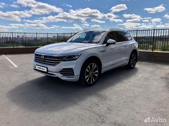 Volkswagen Touareg 3.0 AT, 2021, 13 900 км