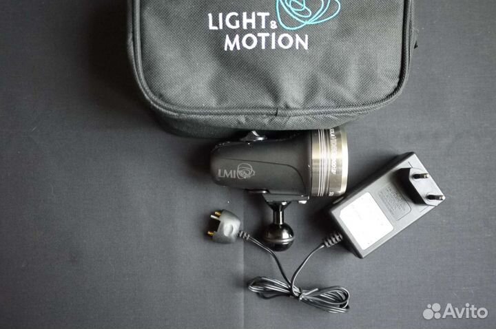 Подводный фонарь видео-осветитель, Light & Motion