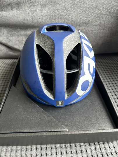 Новый шлем Oakley aro 5 размер S