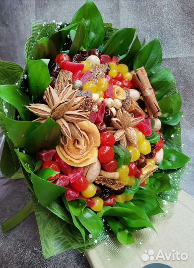 Ореховый букет, букет из орехов