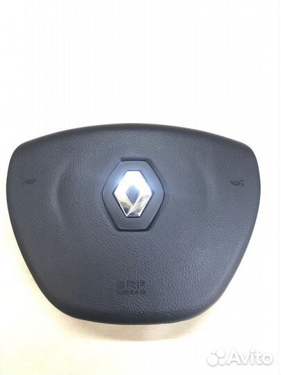 Рулевая накладка на Renault Logan