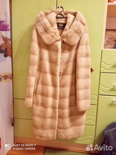 Шуба из бобрика