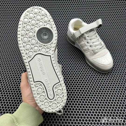 Кроссовки Adidas Forum Low C мехом зима