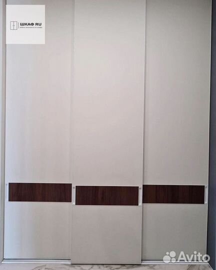 Шкаф распашной с фрезеровкой