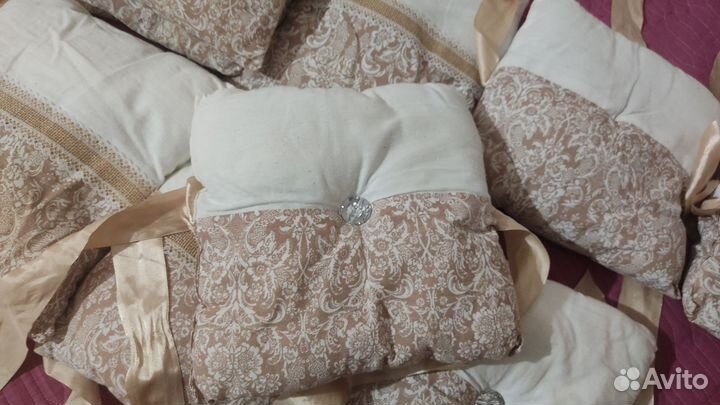 Бортики в кроватку подушки