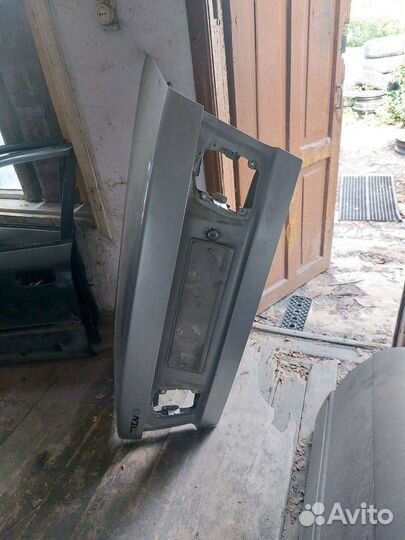 Крышка багажника Volvo 940