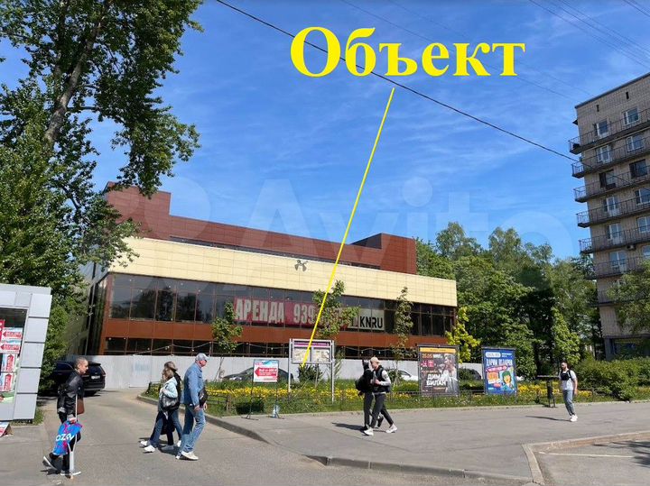 986м² проходное с террасой у м.Ленинский проспект