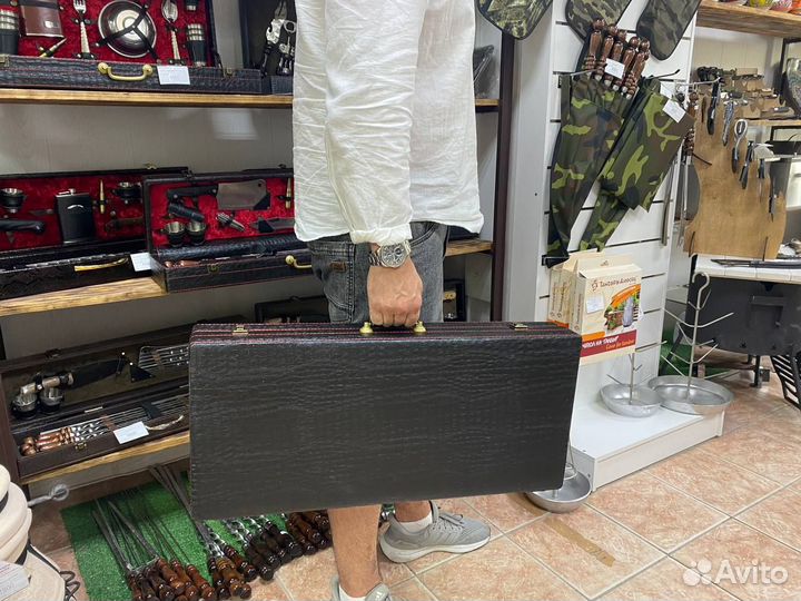 Подарочный набор шампуров в кейсе