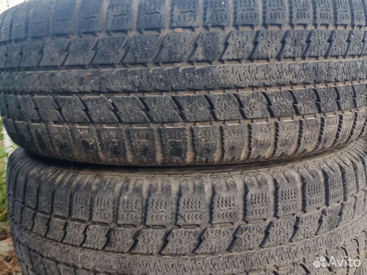 R15 Toyo F8 195/60, PCD 5x100 DIA 56.7