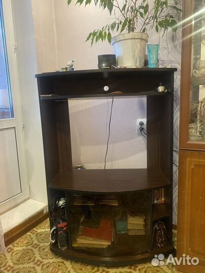 Тумба под телевизор