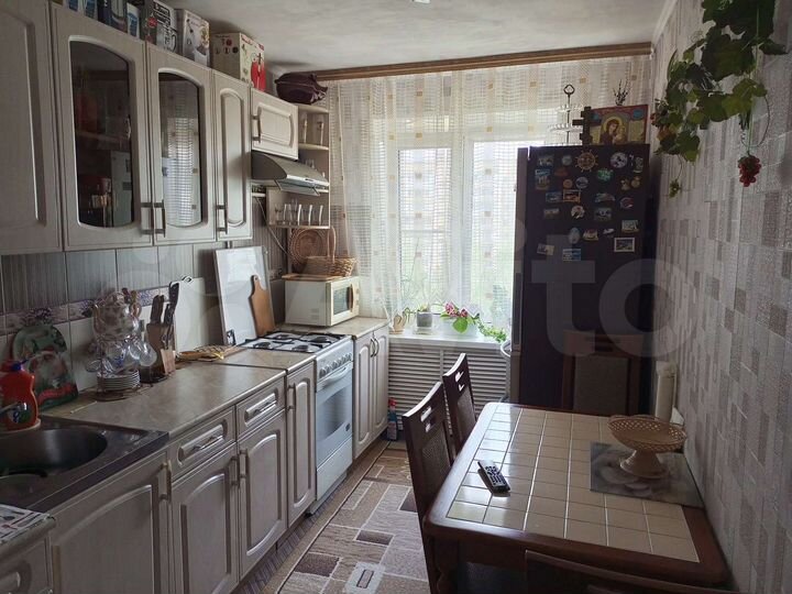 3-к. квартира, 60 м², 5/10 эт.