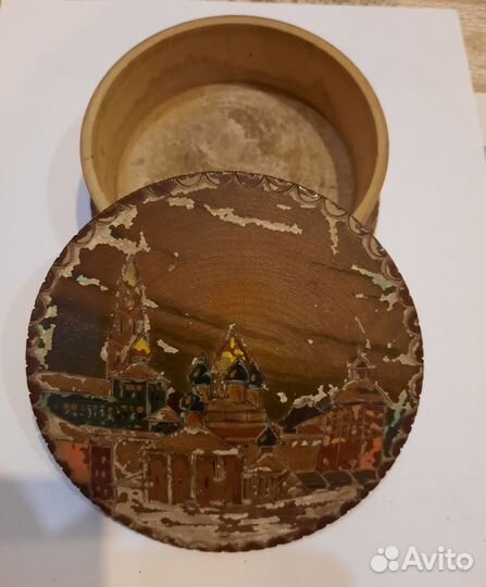 Шкатулка резная старинная