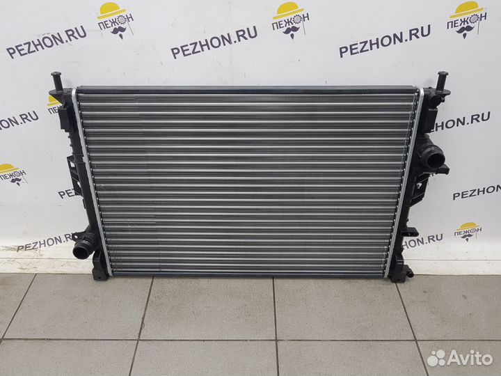Радиатор охлаждения Ford S-MAX 2006-2015