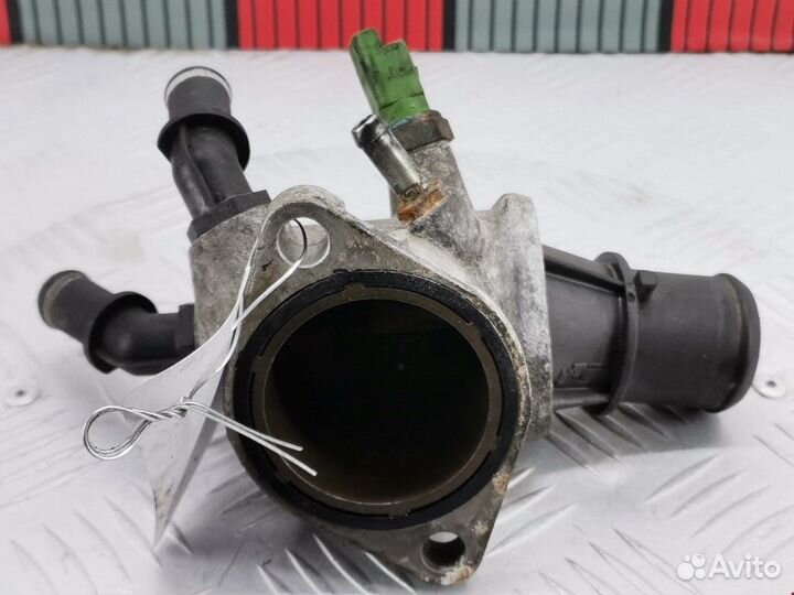 Корпус термостата Opel Vectra C рест. 2007