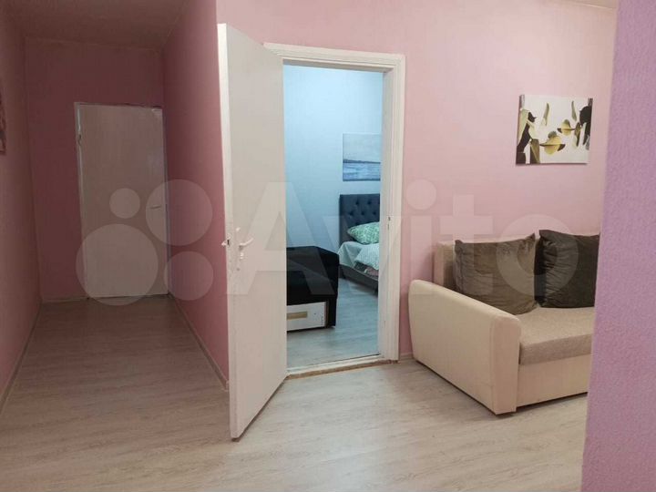 2-к. квартира, 60 м², 1/3 эт.