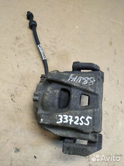 Суппорт передний Audi A4, A5