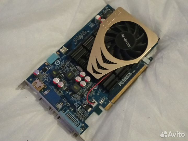 Видеокарта 9500gt