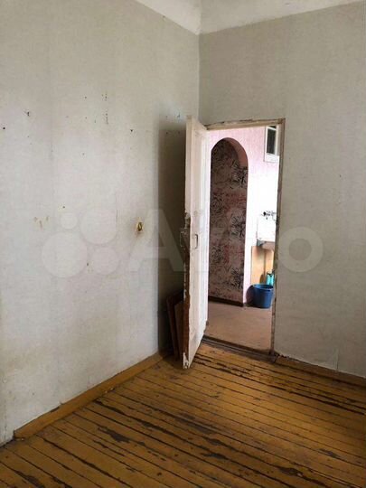 2-к. квартира, 41 м², 1/3 эт.