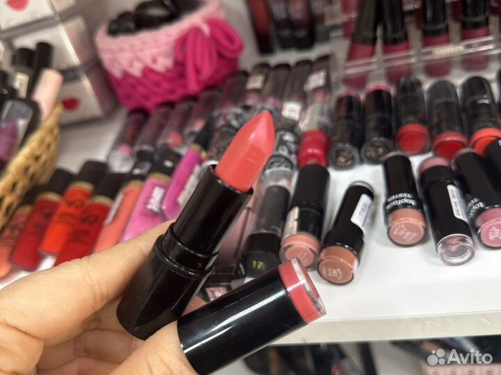 Помада для губ