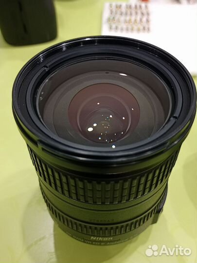 Объектив nikon 18-200