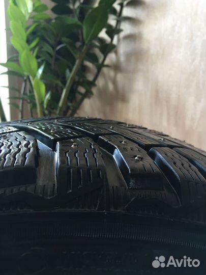 Michelin X-Ice North 4 225/45 R17