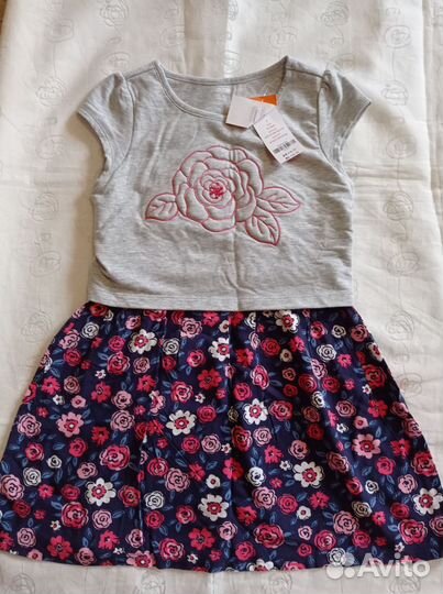 Свитер, платье, юбка, джинсы на 128 см новое