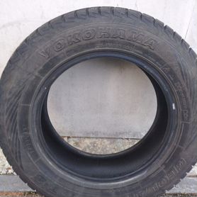 Yokohama Geolandar X-AT 215/65 R16 98